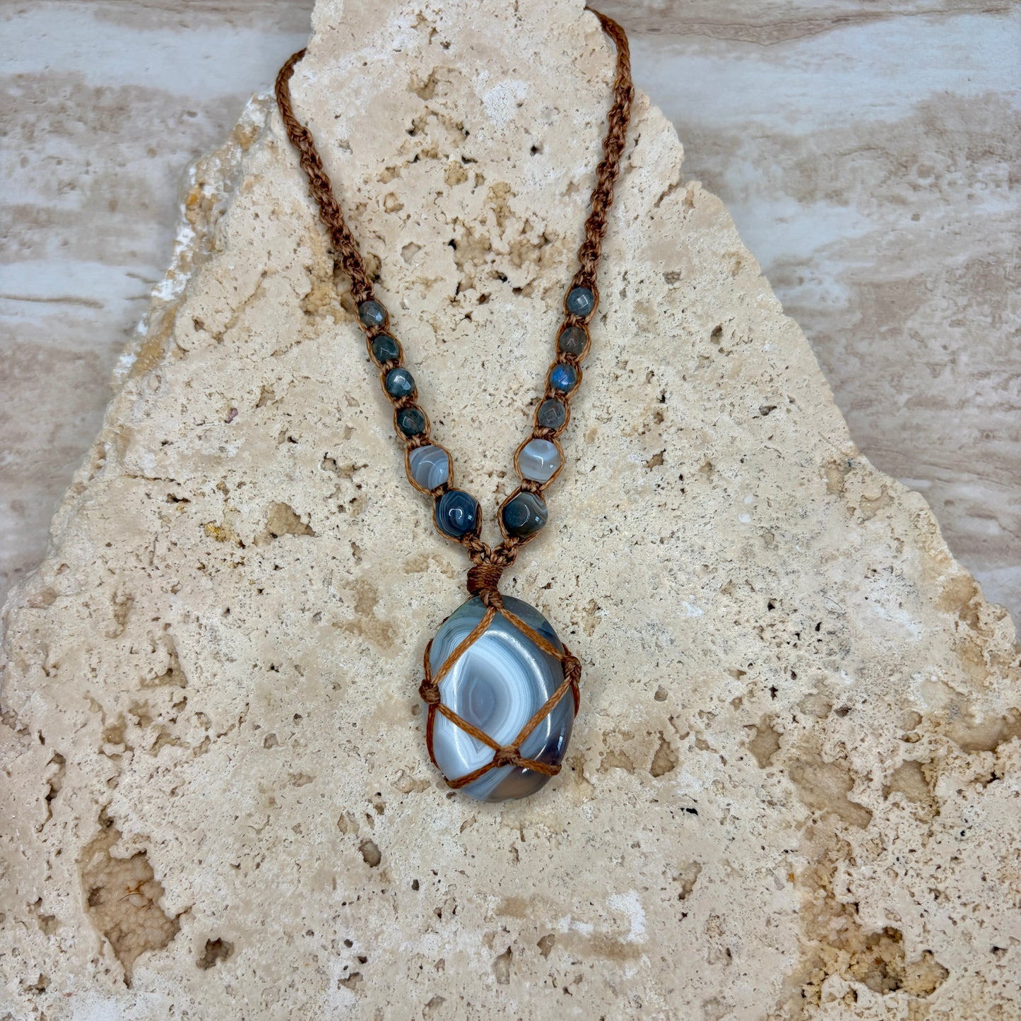 Banded Agate macrame necklace