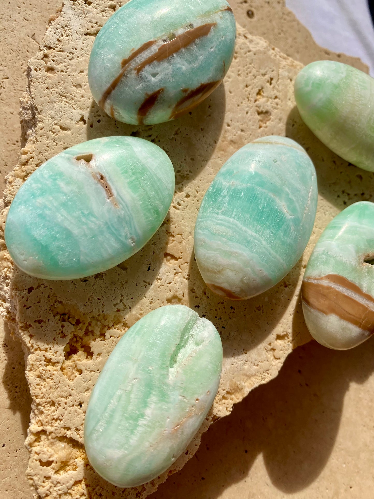 Caribbean Calcite Palmstone