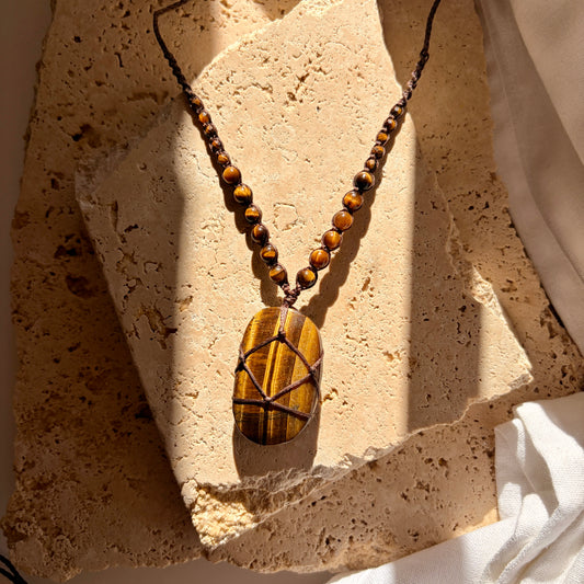 Tigers Eye macrame necklace