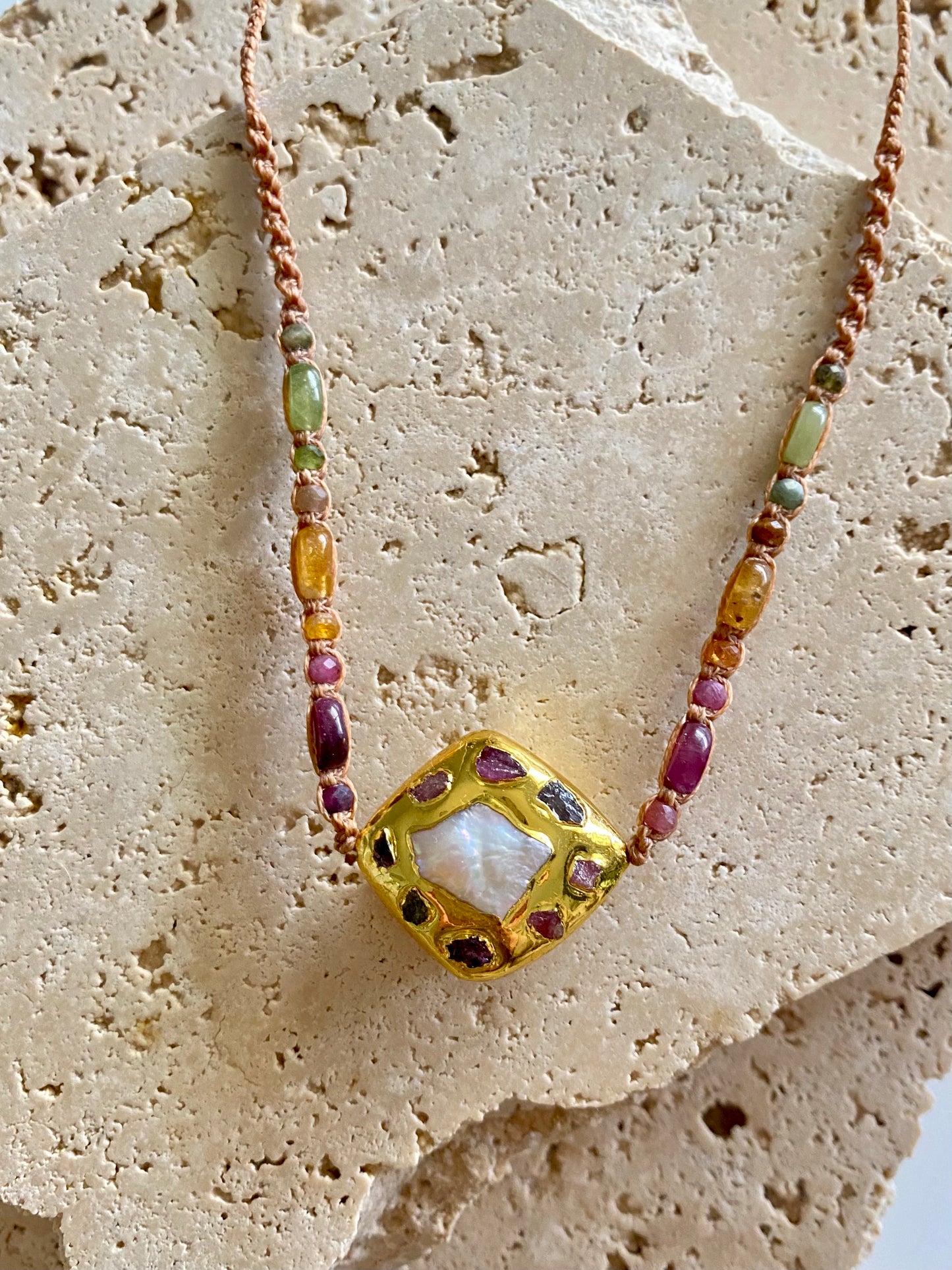 Pearl & Tourmaline Macrame necklace