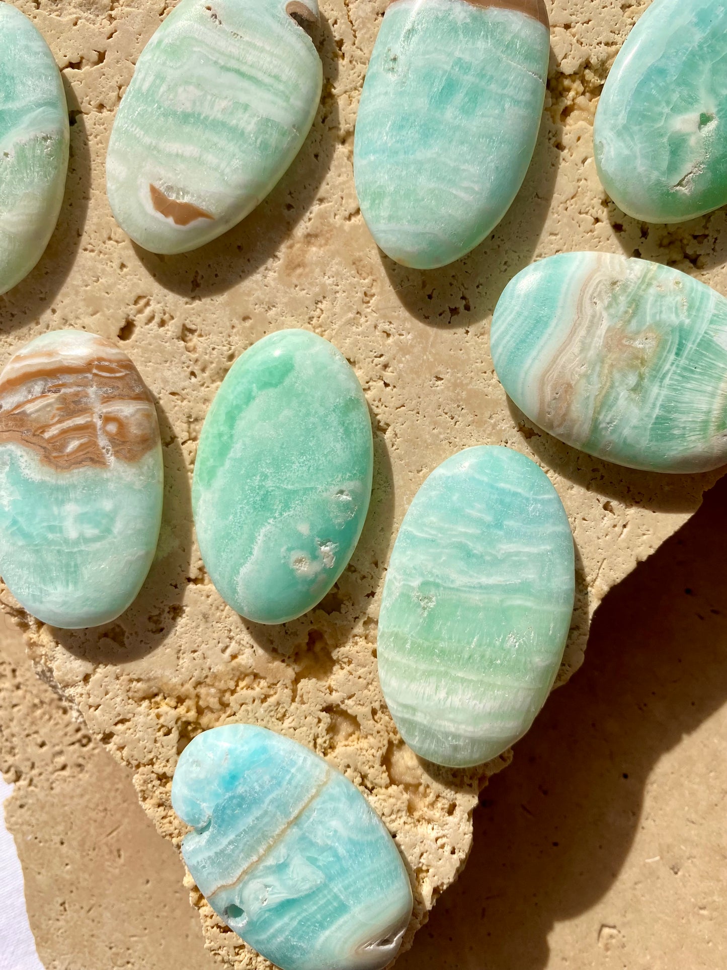 Caribbean Calcite Mini Palmstone