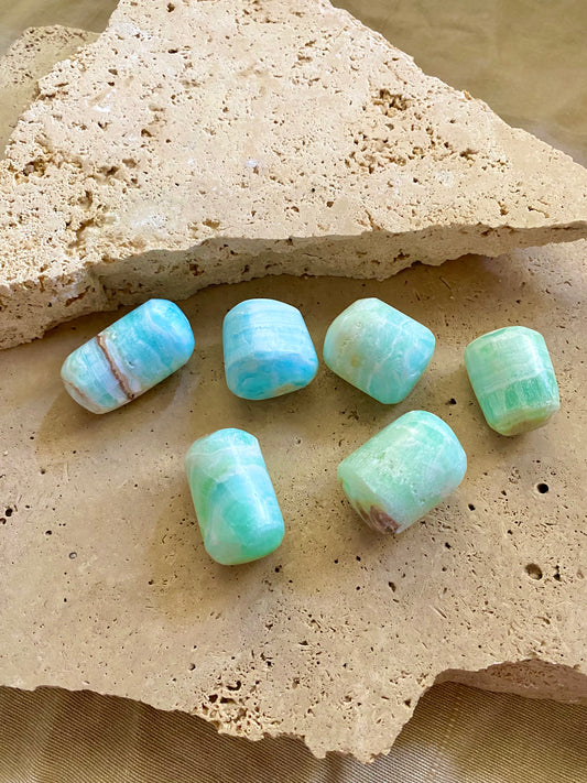 Caribbean calcite large tumbles