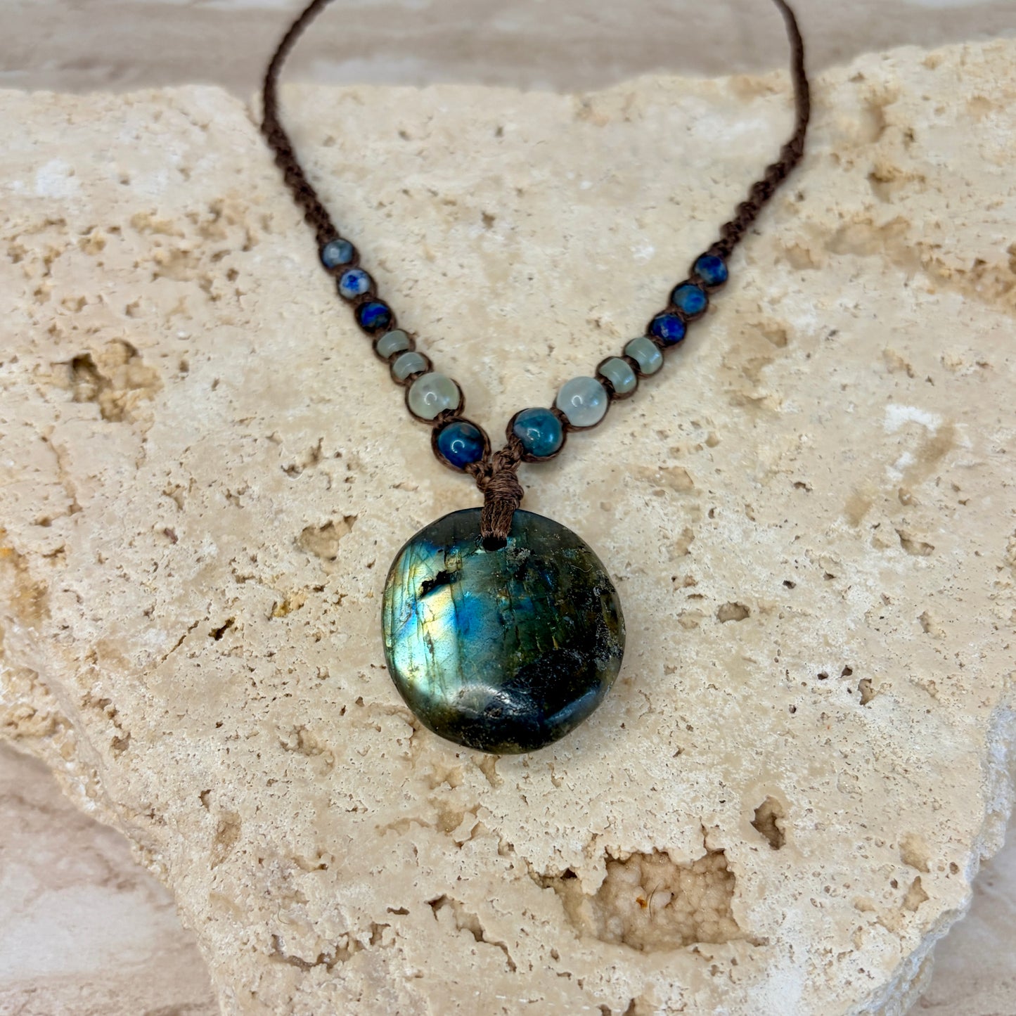 Labradorite macrame necklace