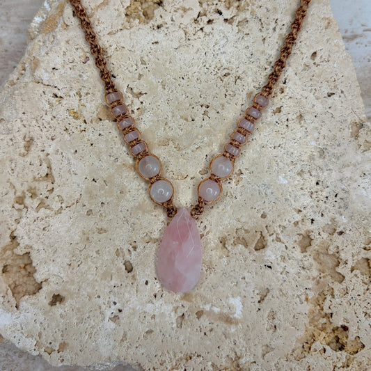 Rose Quartz macrame necklace